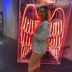 Meet your Posher, Aubryona